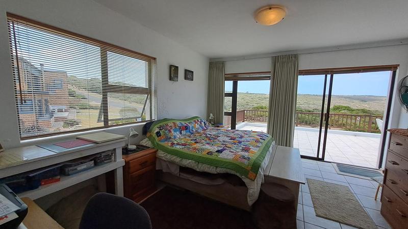 4 Bedroom Property for Sale in Jongensfontein Western Cape